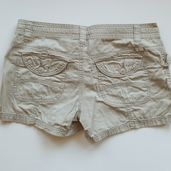 UNIONBAY Shorts Unionbay Juniors Khaki Shorts Poshmark